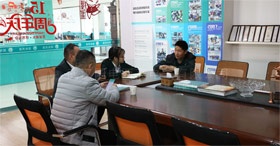 陜西客戶(hù)蒞臨國(guó)電西高考察無(wú)局放試驗(yàn)裝置