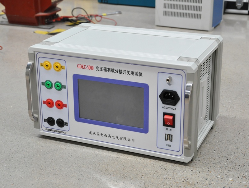 變壓器交直流有載開(kāi)關(guān)測(cè)試儀實(shí)物圖