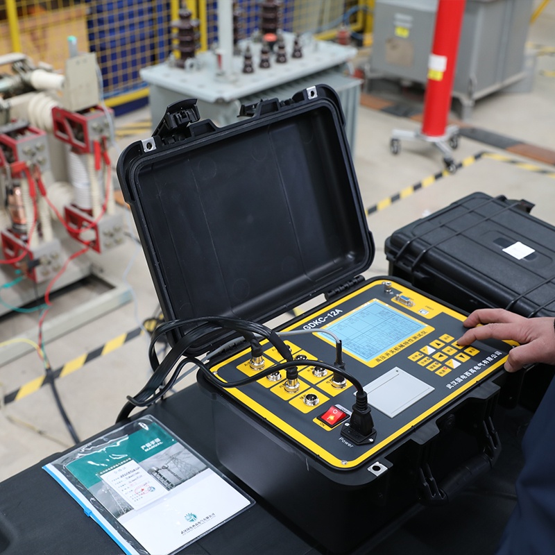 高壓開關(guān)動特性測試儀GDKC-12A