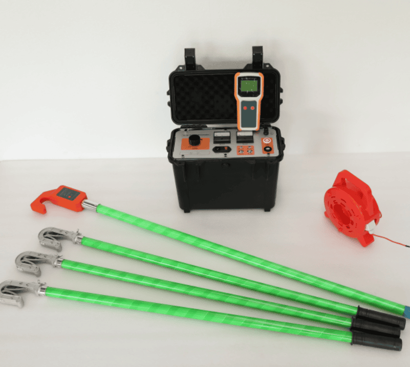 架空線小電流接地故障定位儀（停產(chǎn)）實(shí)物圖